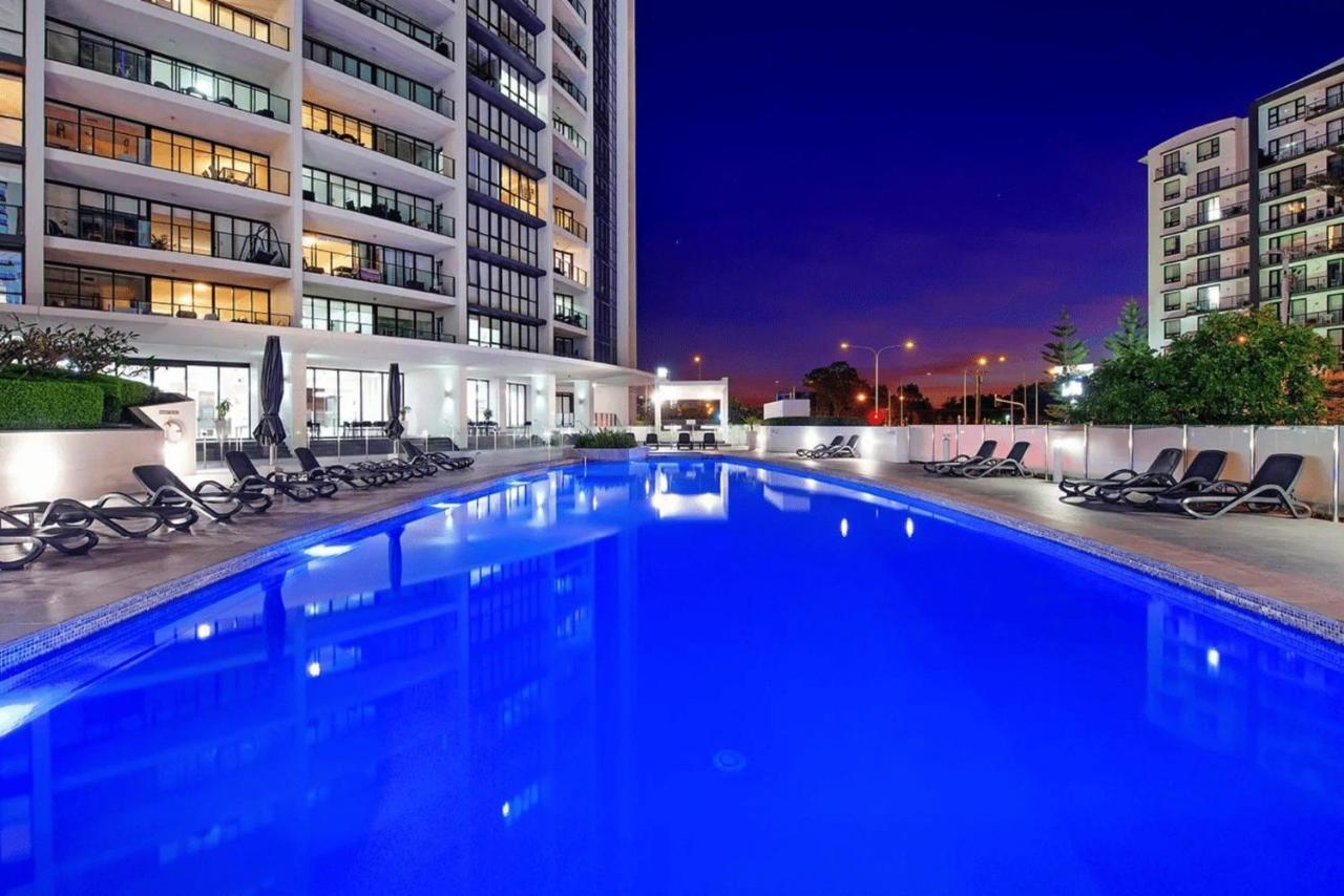 Modern 2 Bedroom Apartment In Sierra Grand - Coasthm Gold Coast Luaran gambar